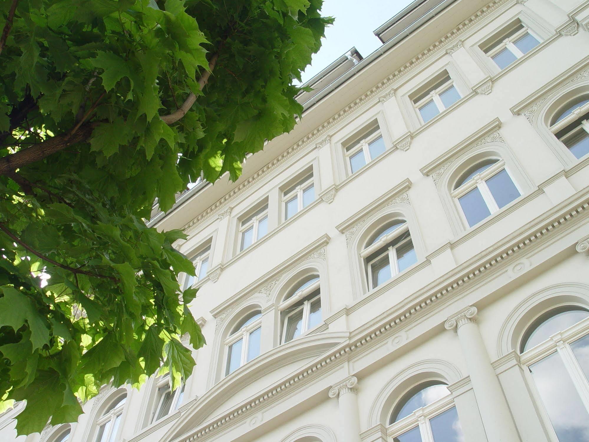 茨温格公寓式酒店 德累斯顿 外观 照片